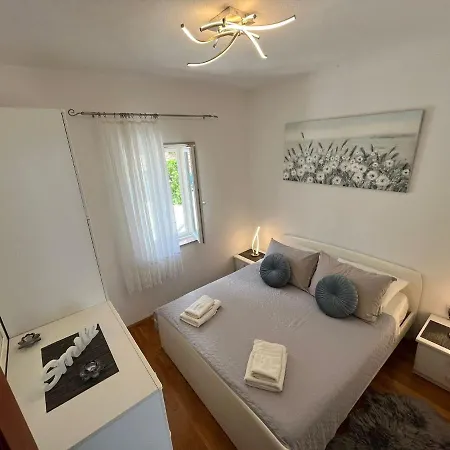 Merlin Apartment Bol