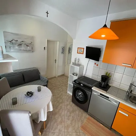 Merlin Apartment Bol